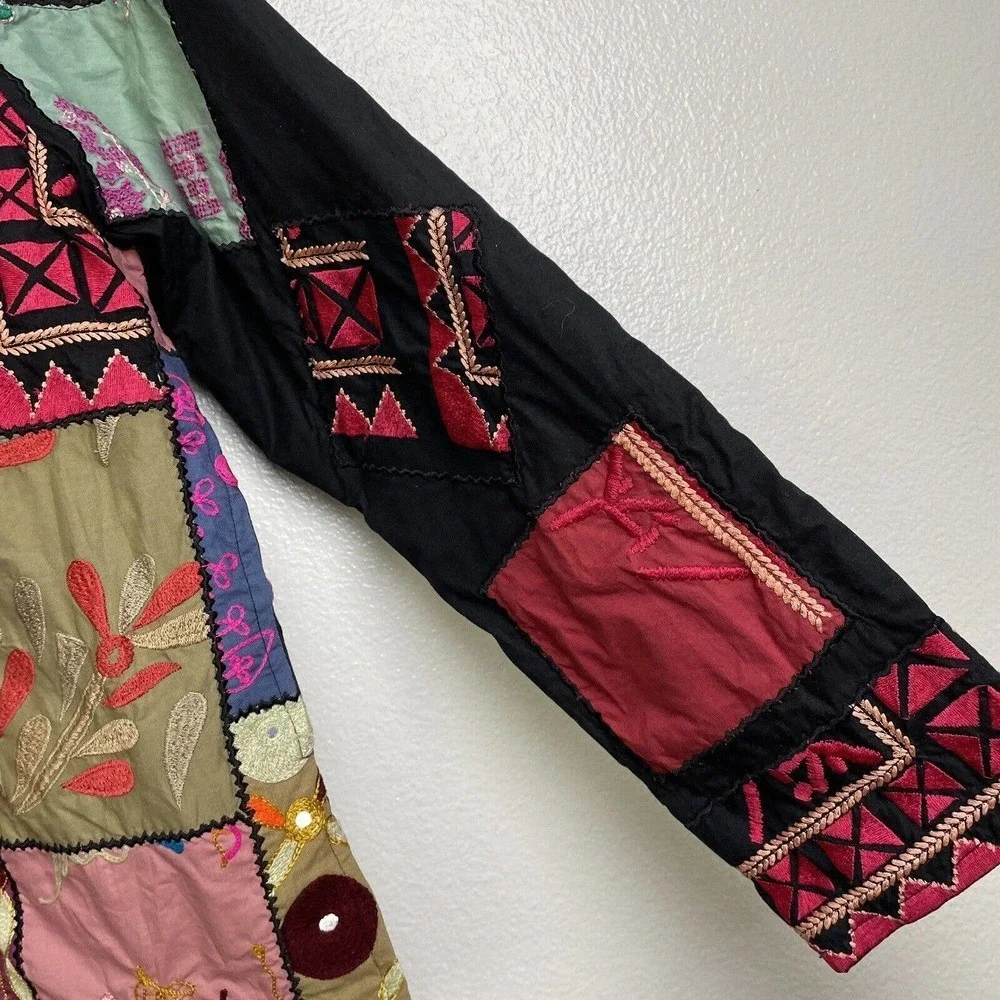 Anu by Natural Floral Jacket Large Womens Black Pink Embroidered Boho Patchwork